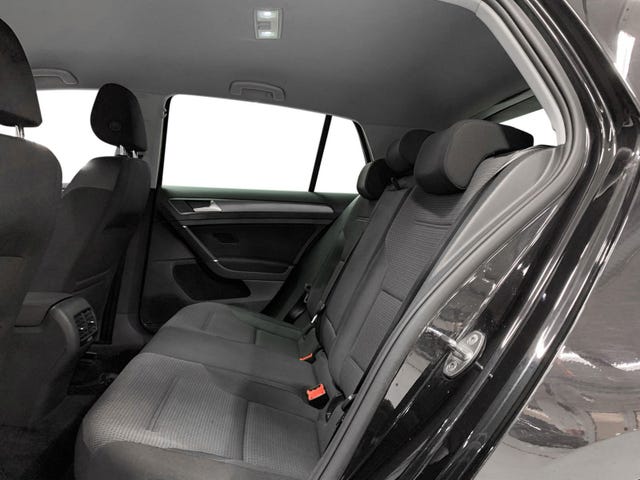 2018 VOLKSWAGEN GOLF - 12