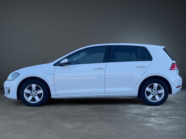 WVWZZZAUZKW905655 2018 VOLKSWAGEN GOLF-1