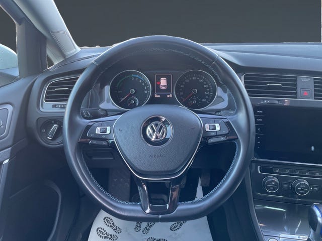 2018 VOLKSWAGEN GOLF - 12