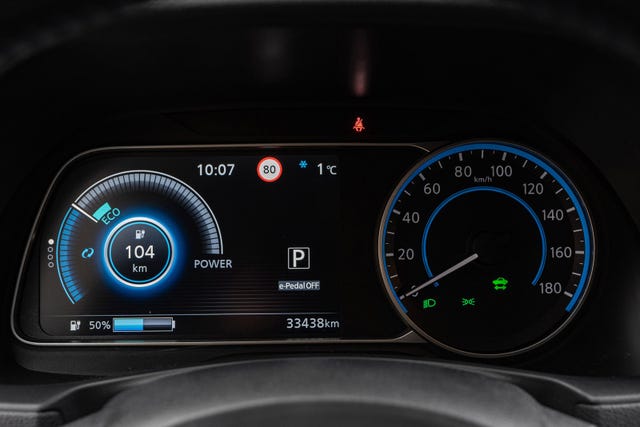 2020 NISSAN LEAF - 14