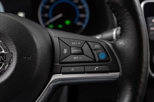 2020 NISSAN LEAF - 13