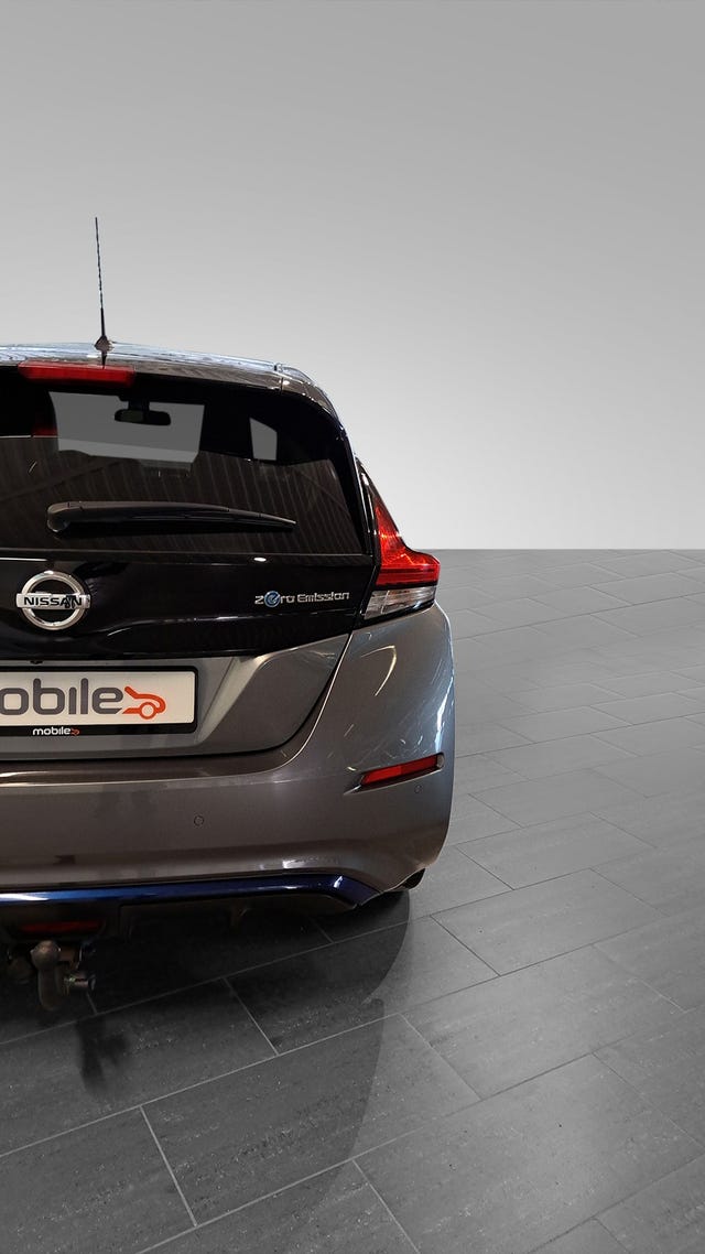 2020 NISSAN LEAF - 7