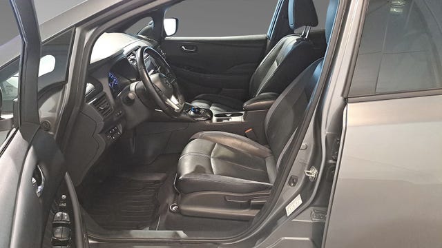 2020 NISSAN LEAF - 14