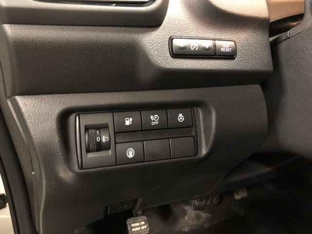 2022 NISSAN LEAF - 14