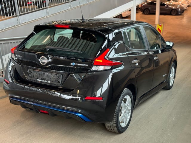 SJNFAAZE1U0000488 2018 NISSAN LEAF-2