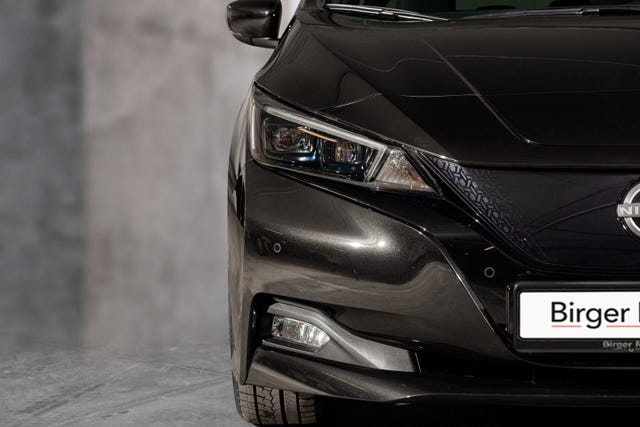 2022 NISSAN LEAF - 7