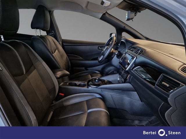 2021 NISSAN LEAF - 15