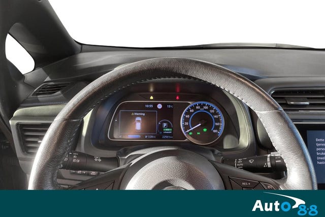 2021 NISSAN LEAF - 8