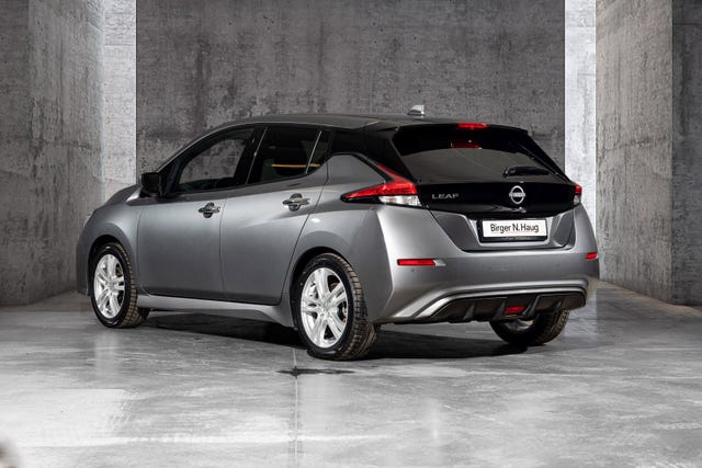 SJNFAAZE1U0168140 2022 NISSAN LEAF-1