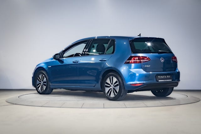 2015 VOLKSWAGEN GOLF - 9