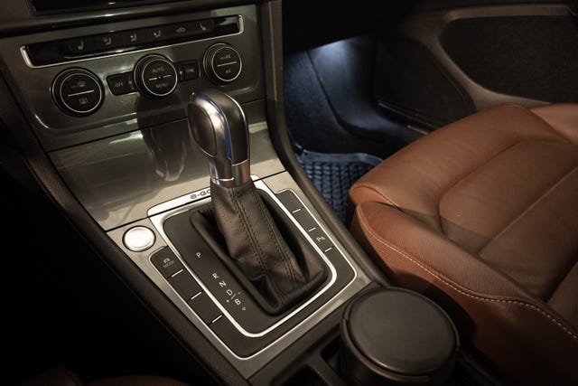 2015 VOLKSWAGEN GOLF - 13