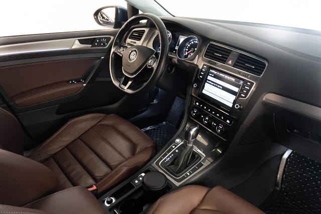 2015 VOLKSWAGEN GOLF - 12