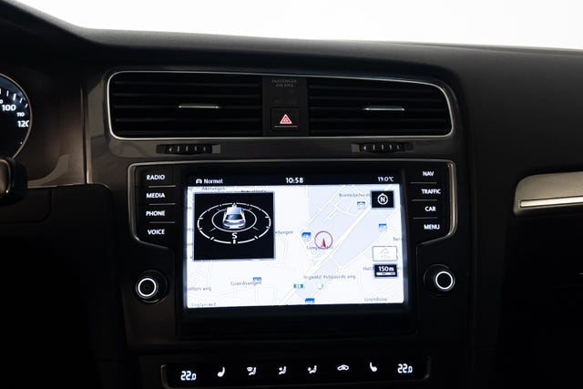 2015 VOLKSWAGEN GOLF - 19