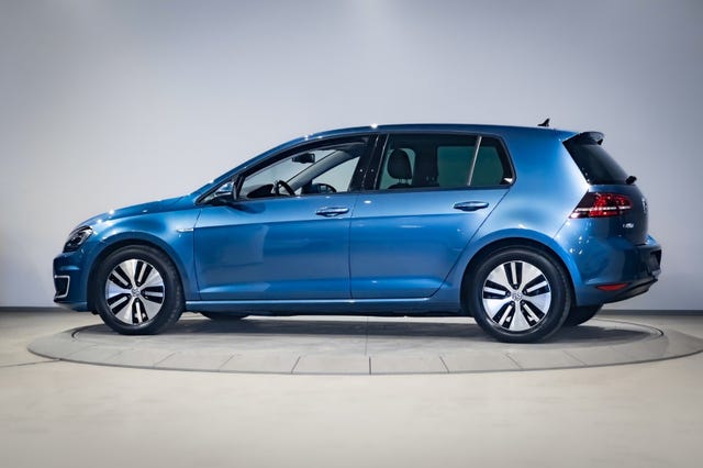 2015 VOLKSWAGEN GOLF - 10