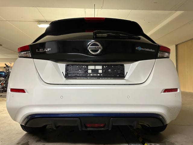 2018 NISSAN LEAF - 13