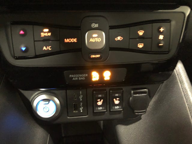 2022 NISSAN LEAF - 16