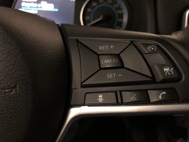 2022 NISSAN LEAF - 12