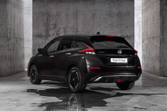 2022 NISSAN LEAF - 9