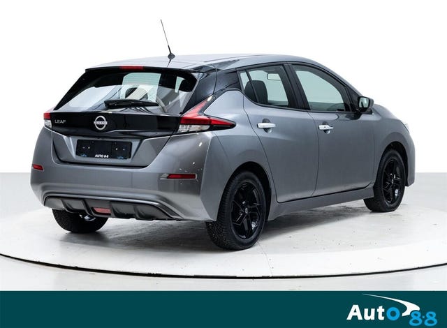 2022 NISSAN LEAF - 22
