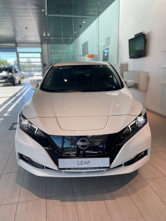 SJNFAAZE1U0165269 2022 NISSAN LEAF-1