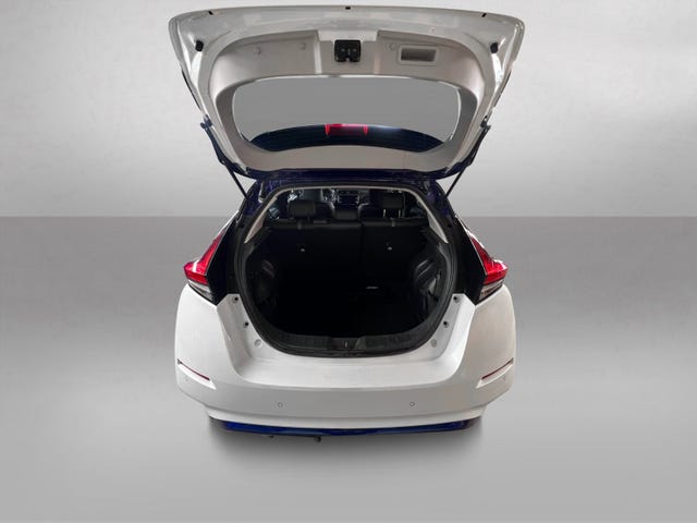 2020 NISSAN LEAF - 24
