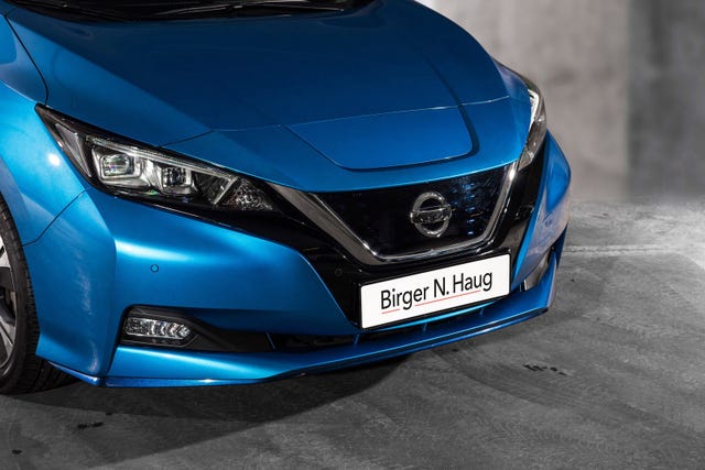 SJNFAAZE1U0092705 2020 NISSAN LEAF-2