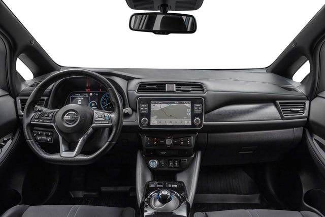 2020 NISSAN LEAF - 13