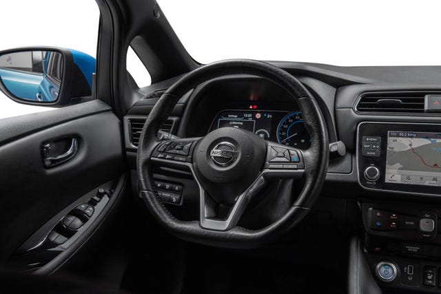2020 NISSAN LEAF - 14