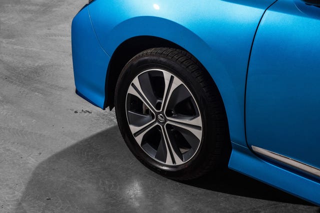 2020 NISSAN LEAF - 8