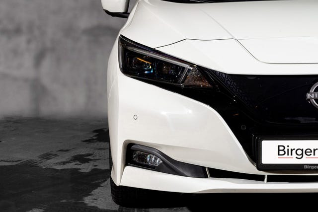 2022 NISSAN LEAF - 7