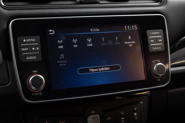 2022 NISSAN LEAF - 21