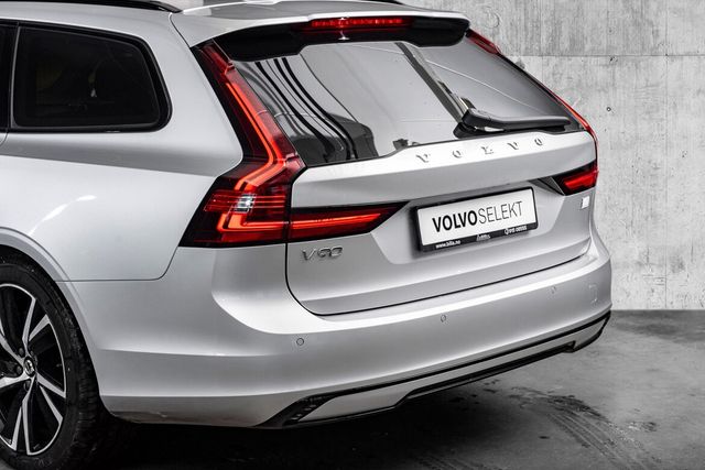 2021 VOLVO V90 - 6