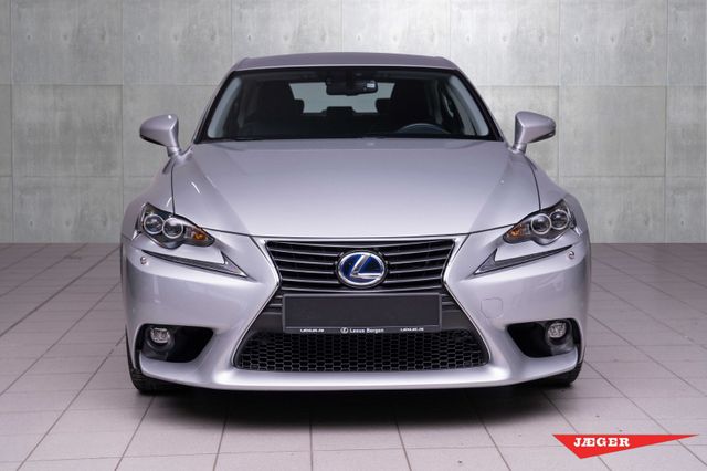 2015 LEXUS IS - 8