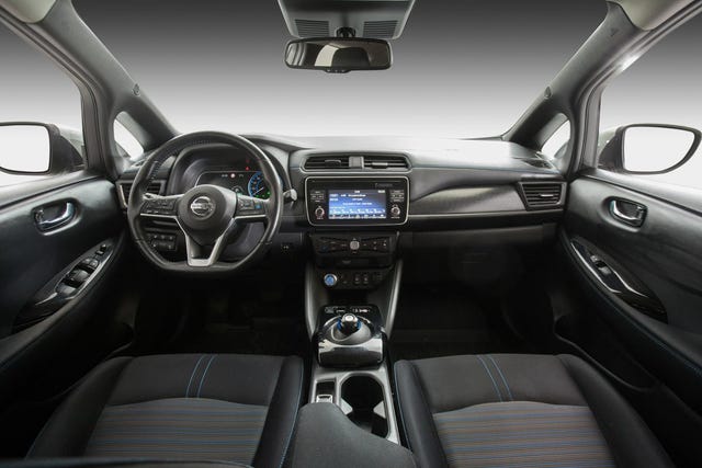 2018 NISSAN LEAF - 19