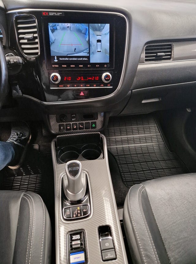 2020 MITSUBISHI OUTLANDER - 23