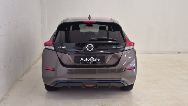 2021 NISSAN LEAF - 9