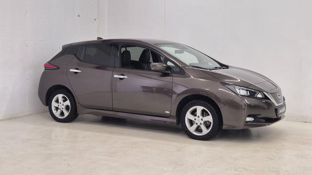 SJNFAAZE1U0122504 2021 NISSAN LEAF-2