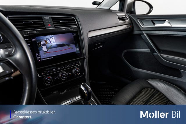 2018 VOLKSWAGEN GOLF - 21