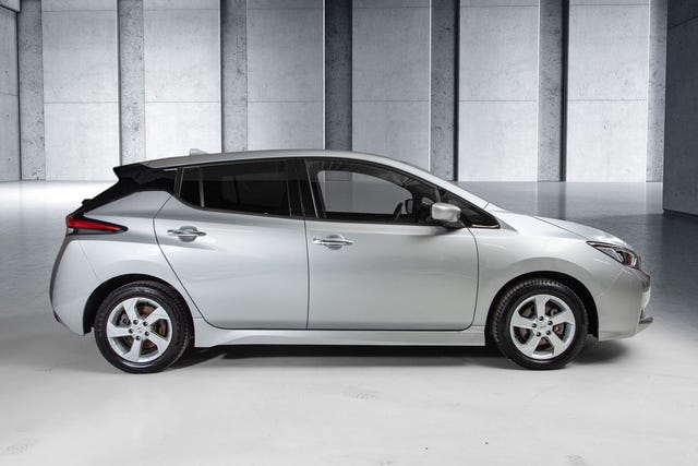 SJNFAAZE1U0136438 2021 NISSAN LEAF-4