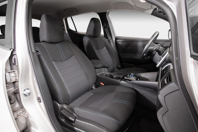 2021 NISSAN LEAF - 22