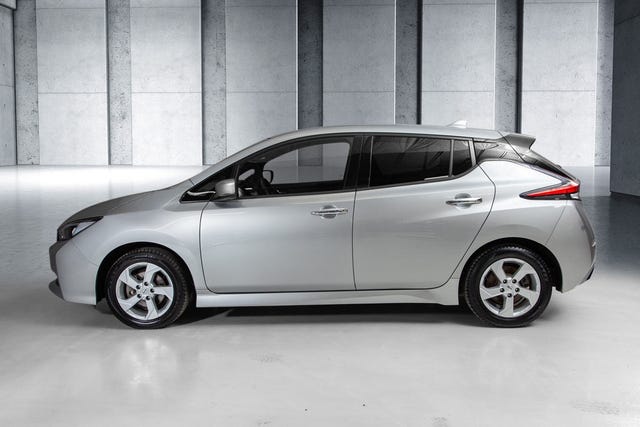 SJNFAAZE1U0136438 2021 NISSAN LEAF-5