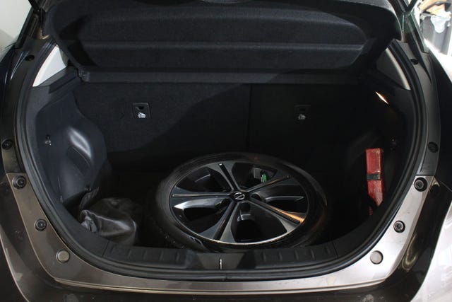 2021 NISSAN LEAF - 21