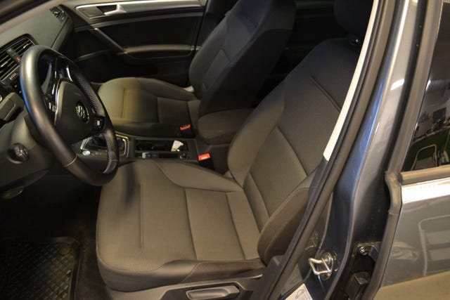 2018 VOLKSWAGEN GOLF - 16