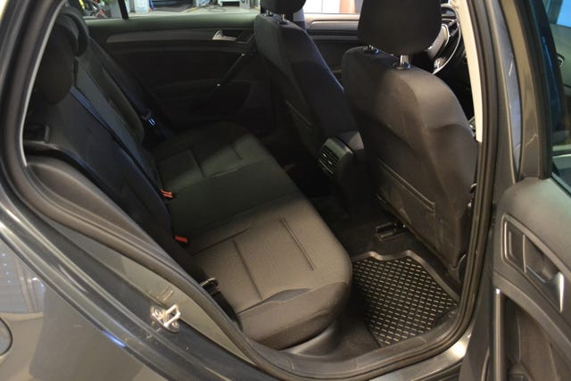 2018 VOLKSWAGEN GOLF - 12