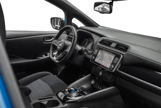 2021 NISSAN LEAF - 26