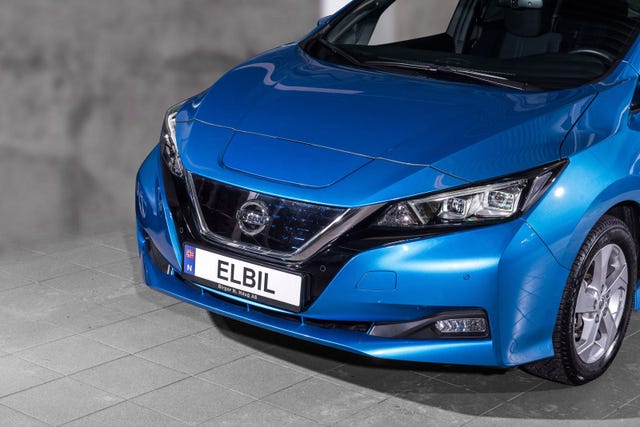 SJNFAAZE1U0114823 2021 NISSAN LEAF-2