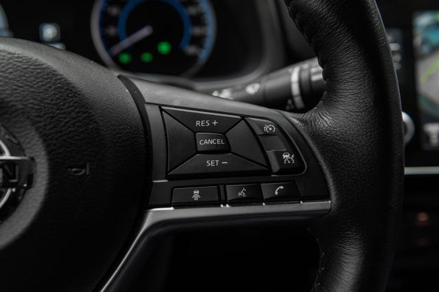 2021 NISSAN LEAF - 16