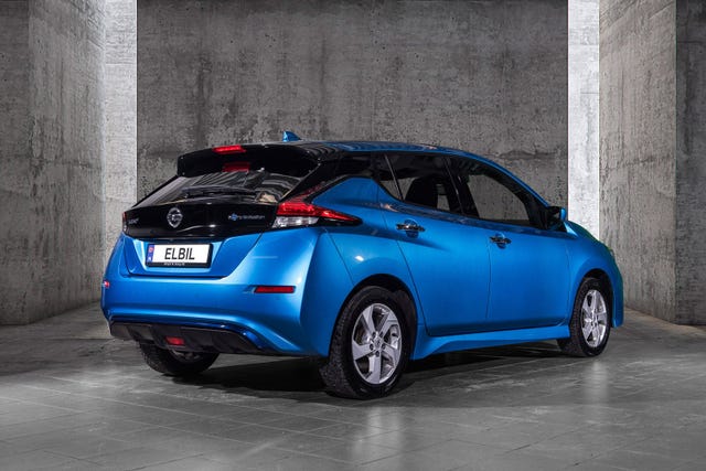 2021 NISSAN LEAF - 9