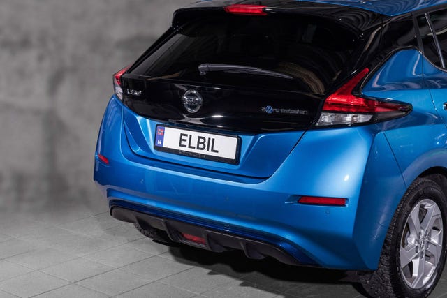 SJNFAAZE1U0114823 2021 NISSAN LEAF-5