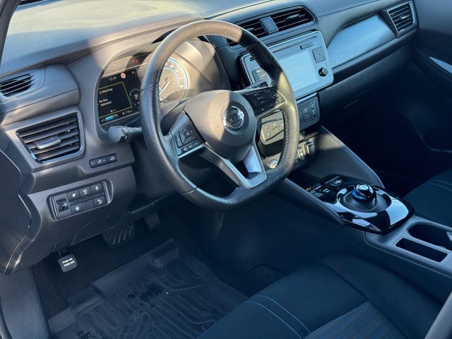 2020 NISSAN LEAF - 7